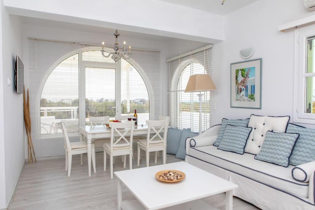 Villa Elisabeth Plaka  Ngoại thất bức ảnh
