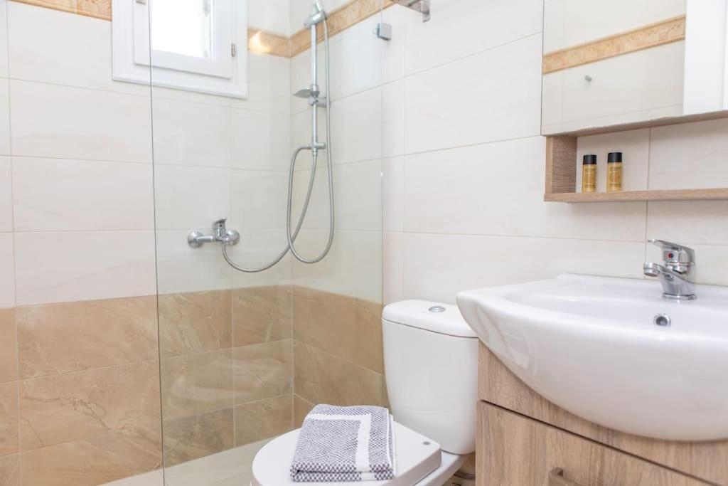 Villa Elisabeth Plaka  Ngoại thất bức ảnh